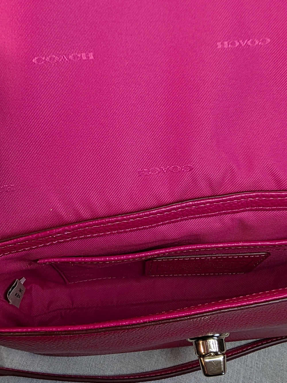 Coach Hot Pink Crossbody Turnlock Chain Shoulder Bag - Picture 8 of 11